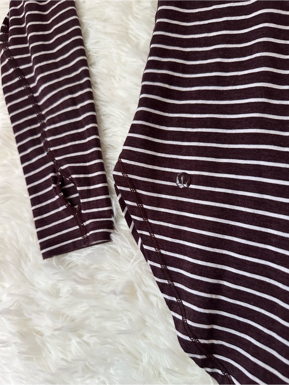 Lululemon Yogini 5 Year Long Sleeve Tee - Sz 6 - Picture 5 of 6